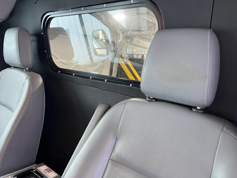 Used 2019 Ford Transit 250 130 Low Roof image 24