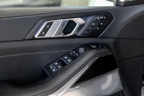 New 2026 BMW X7 xDrive40i w/ Executive Package image 17