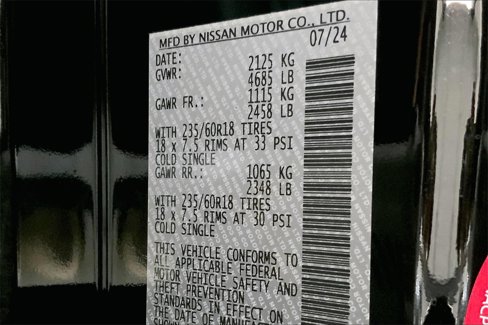 Certified 2024 Nissan Rogue SV image 33