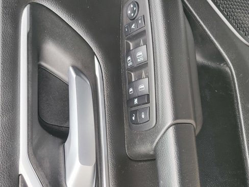 Used 2023 RAM 1500 Big Horn image 16