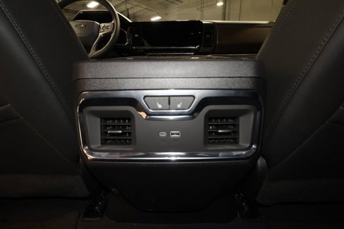 Certified 2024 Chevrolet Silverado 1500 High Country w/ Midnight Edition image 31