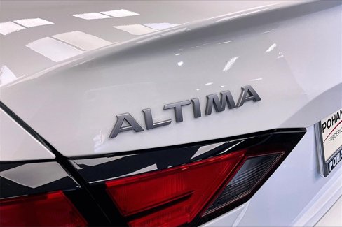 Certified 2024 Nissan Altima 2.5 SR w/ SR Premium Package image 29