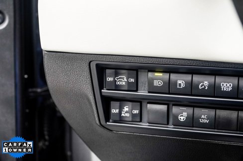 Used 2025 Toyota Sequoia Capstone image 29