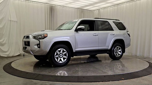 Used 2024 Toyota 4Runner TRD Off-Road Premium image 3