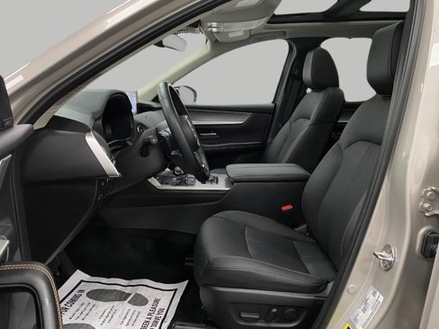 Certified 2025 MAZDA CX-90 Plug-In Hybrid w/Premium Sport image 31