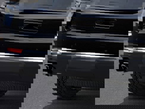 New 2025 Chevrolet Suburban High Country image 14