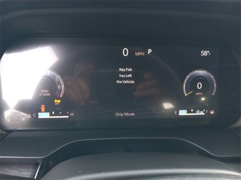 New 2025 Jeep Grand Cherokee Limited w/ Black Appearance Package image 18