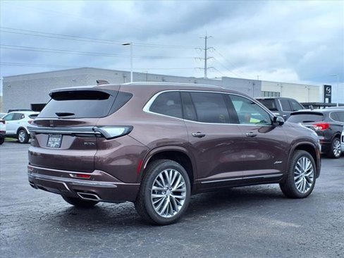 New 2026 Buick Enclave Avenir w/ LPO, Floor Liner Package image 4