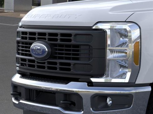 New 2026 Ford F250 XL image 17