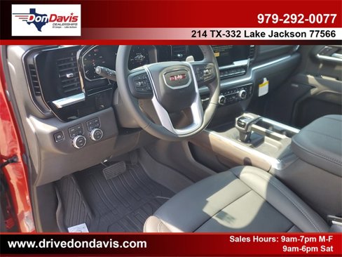 New 2026 GMC Sierra 1500 SLT image 18