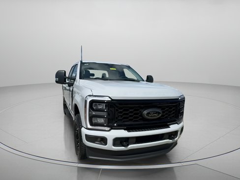 New 2026 Ford F250 XLT w/ XLT Premium Package image 2