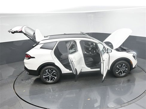 Used 2025 Kia Sportage EX w/ EX Premium Package image 43