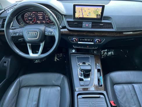 Used 2020 Audi Q5 2.0T Premium Plus w/ Premium Plus Package image 20