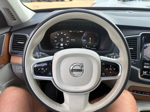 Used 2021 Volvo XC90 T8 Inscription Expression w/ Protection Package Premier image 20