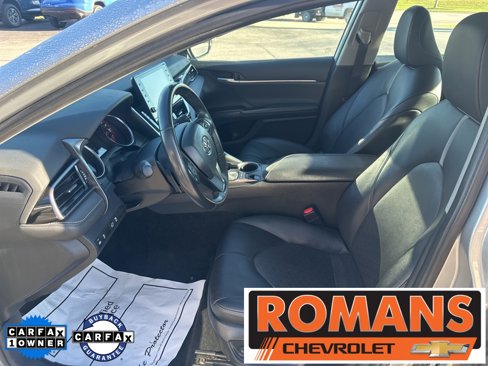 Used 2024 Toyota Camry XSE image 10