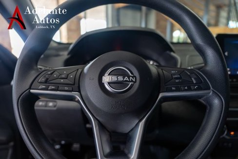 Used 2025 Nissan Altima 2.5 SV image 6