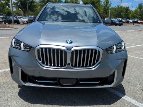 New 2026 BMW X5 xDrive40i w/ Premium Package image 9