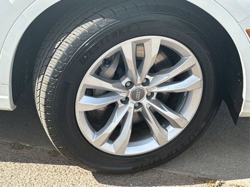 Used 2019 Audi Q7 3.0T Premium w/ Convenience Package image 28