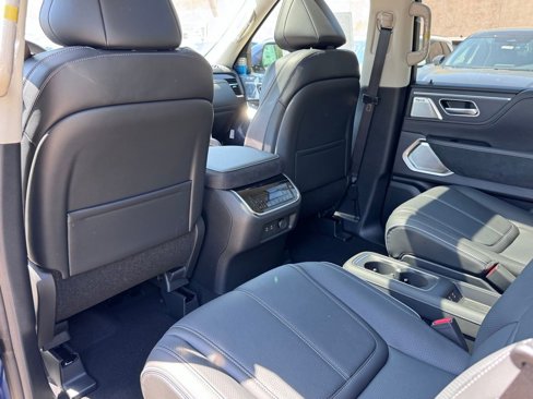 New 2025 INFINITI QX80 Sensory image 22