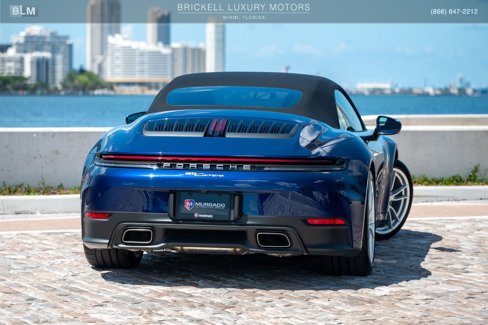 Used 2025 Porsche 911 Carrera image 14