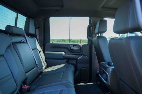 Used 2023 GMC Sierra 2500 Denali image 24