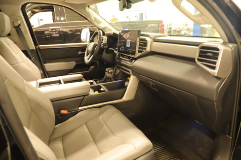 Used 2024 Toyota Tundra Limited image 12