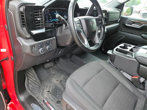 Used 2024 Chevrolet Silverado 1500 LT Trail Boss w/ Protection Package image 17