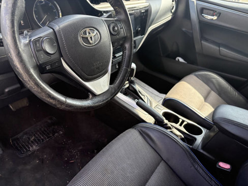 Used 2017 Toyota Corolla SE image 4