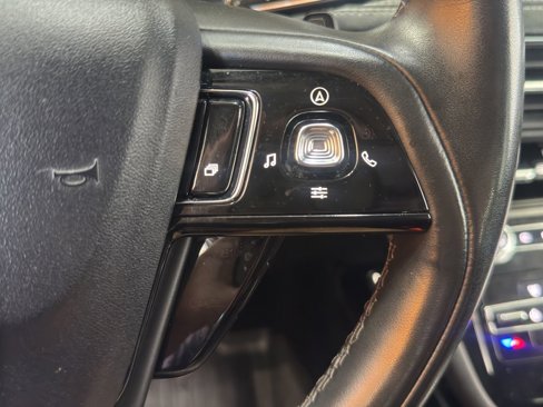 Used 2022 Lincoln Corsair Reserve image 25