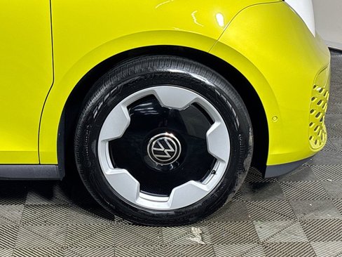 New 2025 Volkswagen ID. Buzz Pro S Plus image 24