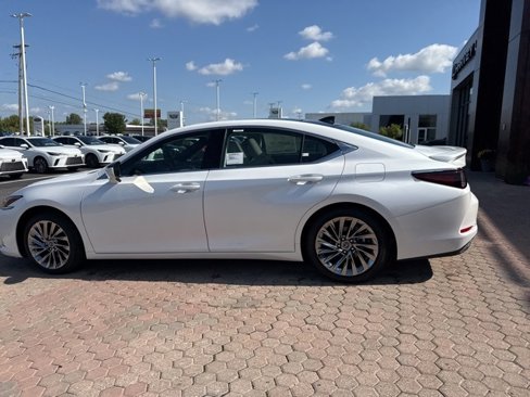 New 2025 Lexus ES 350 Luxury image 16