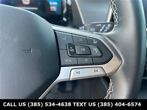 Used 2024 Volkswagen Atlas Cross Sport SE image 17