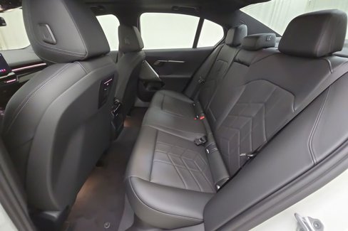 New 2026 BMW 530i xDrive image 24