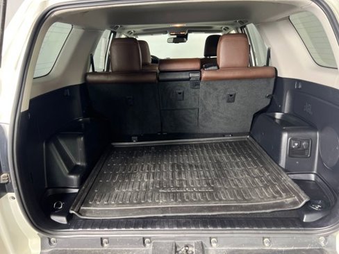 Used 2022 Toyota 4Runner Limited image 12