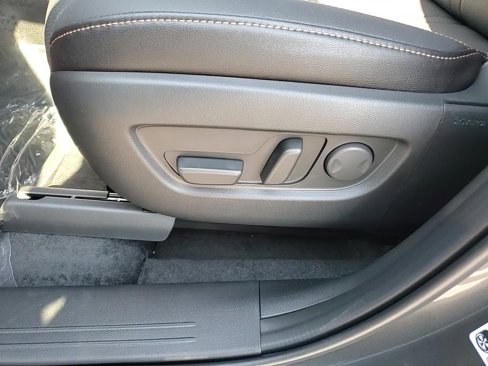 New 2025 MAZDA CX-90 3.3 Turbo w/ Preferred Package image 15