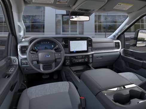 New 2025 Ford F250 XLT image 9