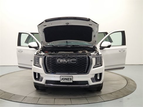 Used 2024 GMC Yukon Denali Ultimate image 11