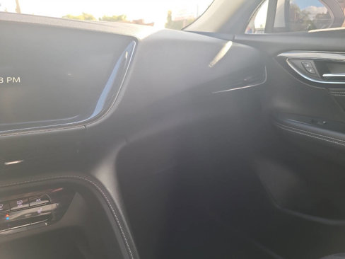 Used 2023 Buick Envision Preferred image 40