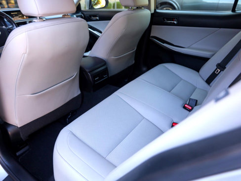 Used 2015 Lexus IS 250 image 44