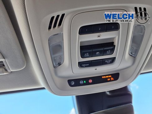 Used 2023 Buick Envision Avenir image 27