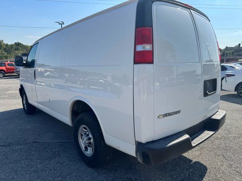 Used 2021 Chevrolet Express 2500 w/ Driver Convenience Package image 2