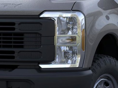 New 2026 Ford F250 XL image 18