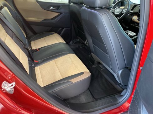 New 2026 Chevrolet Equinox ACTIV w/ Convenience Package III image 17