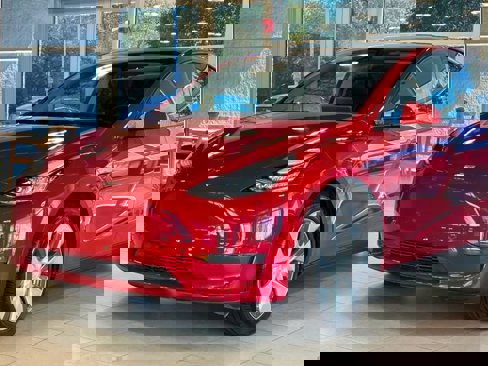 Used 2023 Tesla Model Y Long Range image 3