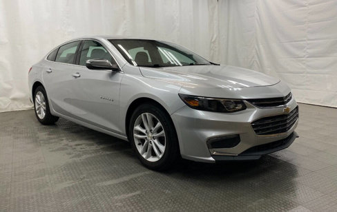 Used 2018 Chevrolet Malibu LT image 1