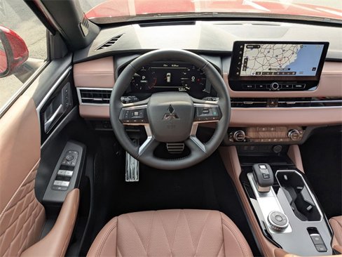 New 2025 Mitsubishi Outlander SEL image 29