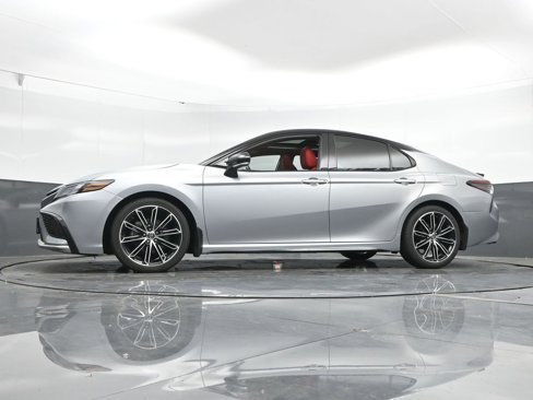 Used 2024 Toyota Camry XSE image 50
