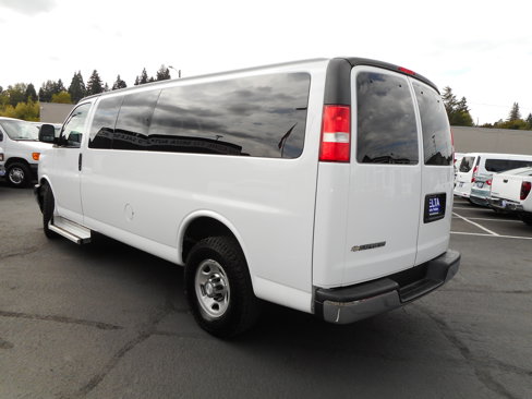 Used 2017 Chevrolet Express 3500 LT w/ LT Preferred Equipment Group image 9