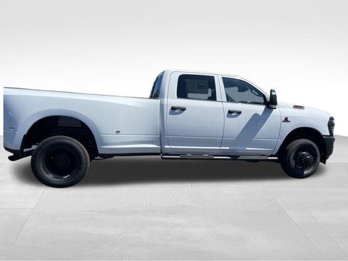 New 2026 RAM 3500 Tradesman image 6