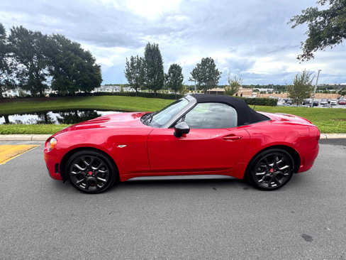 Used 2017 FIAT 124 Spider Abarth image 9